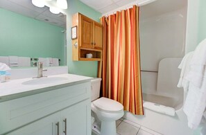 Hair dryer, towels - Cozy 1-bedroom oceanfront condo at Carolina Beach, perfect for a relaxing getaway. (Carolina Beach)