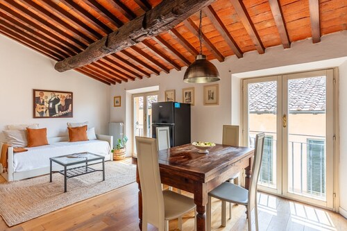Mordini Loft – Spacious 3-Bedroom Apartment in Central Lucca