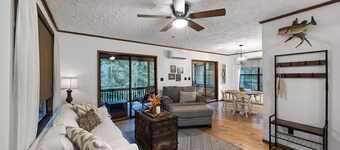 Creekside Cabin w/ Boat Ramp, Fire Pits & Outdoor Theater – Sleeps 6
