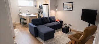 3732 Underground | Cozy Stay in Royal Bay