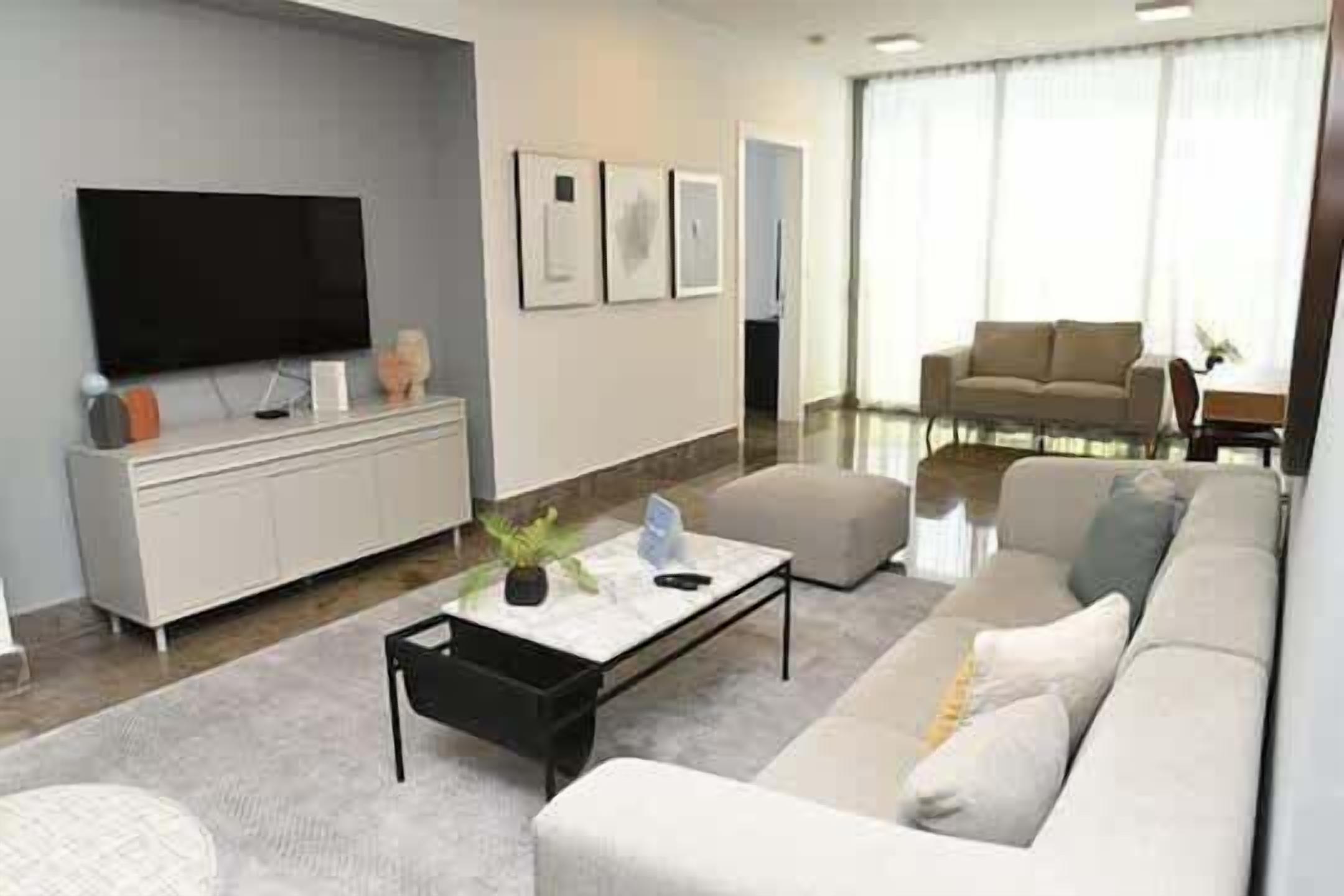 Fernseher, Arbeitsbereiche