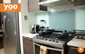Private kitchen - Lujoso Apto 34A, vista al mar con dos recamaras (Panamá)