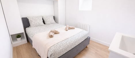 1 bedroom, Internet, bed sheets