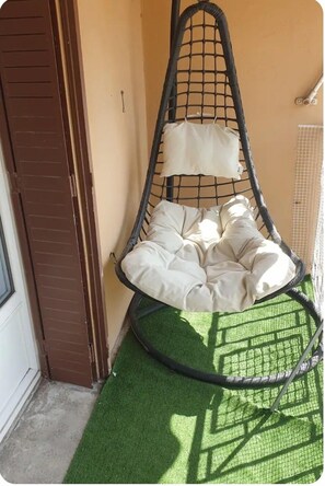 Property grounds - T3 apartment in a private air-conditioned residence (Avignon)