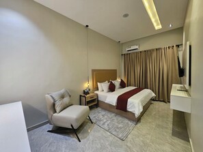 Luxury Double Room - Teestone Hotels and Apartments (Ikeja)