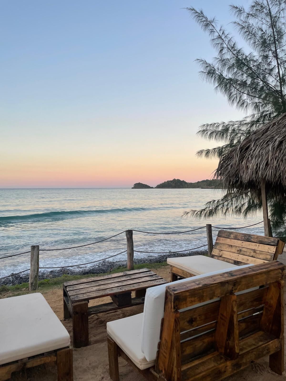 تفاصيل الفندق من الخارج