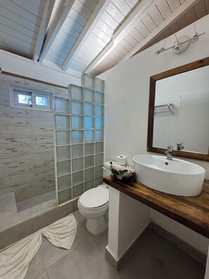 Classic Double Room, Ocean View | Bathroom - Hotel Boutique Casa Grande Playa Bonita (Las Terrenas)