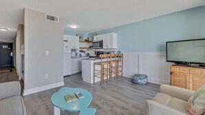 Unclassified image, 5 of 23, button - Oceanfront 1BR retreat with stunning views in Carolina Beach 0508 (Carolina Beach)