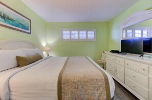 1 bedroom, Internet - Seaside serenity awaits at 0609 Oceanfront Escape in Carolina Beach! (Carolina Beach)