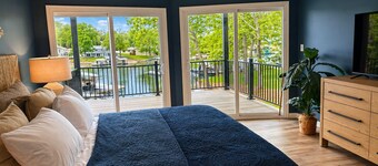 Newly Renovated, Professionally Decorated Lakefront w/ 3 Decks, & Boat Slip