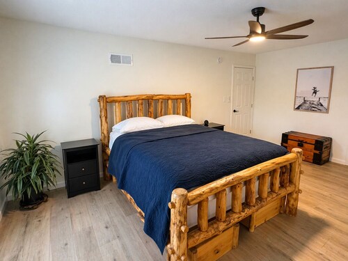 Newly Renovated, Professionally Decorated Lakefront w/ 3 Decks, & Boat Slip