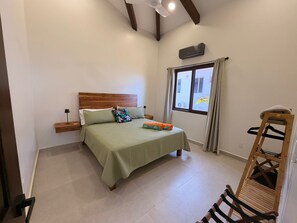 Room - Luxury Beach House | Pool & Ocean View (Punta Mala)