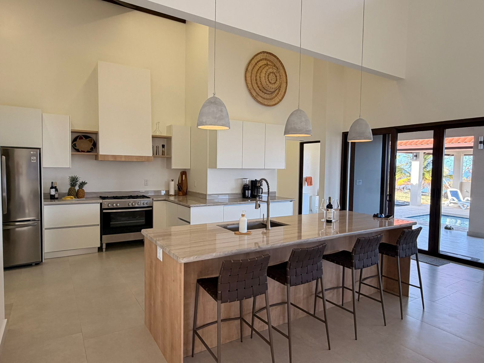 Microwave, oven, dishwasher