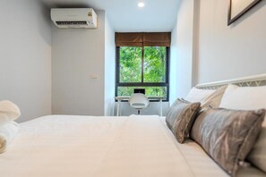 In-room safe, iron/ironing board, free WiFi, wheelchair access - ZcapeX2 (Choeng Thale)