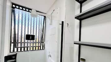 Comfort Apartment | Bathroom