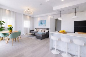 Interior - DAVINCI49 The Apartment (Taormina)