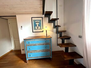 Interior - Elegant Florence Apartment with Private Terrace (Firenze)