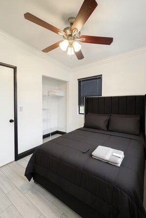 Room - Luxury Beach Stay Near Hollywood & Miami Hotspots (West Park)