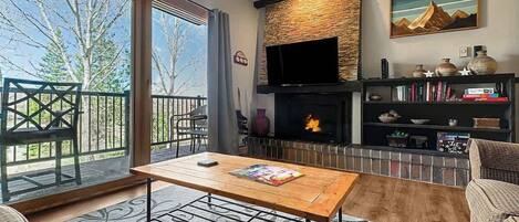 TV, fireplace, offices