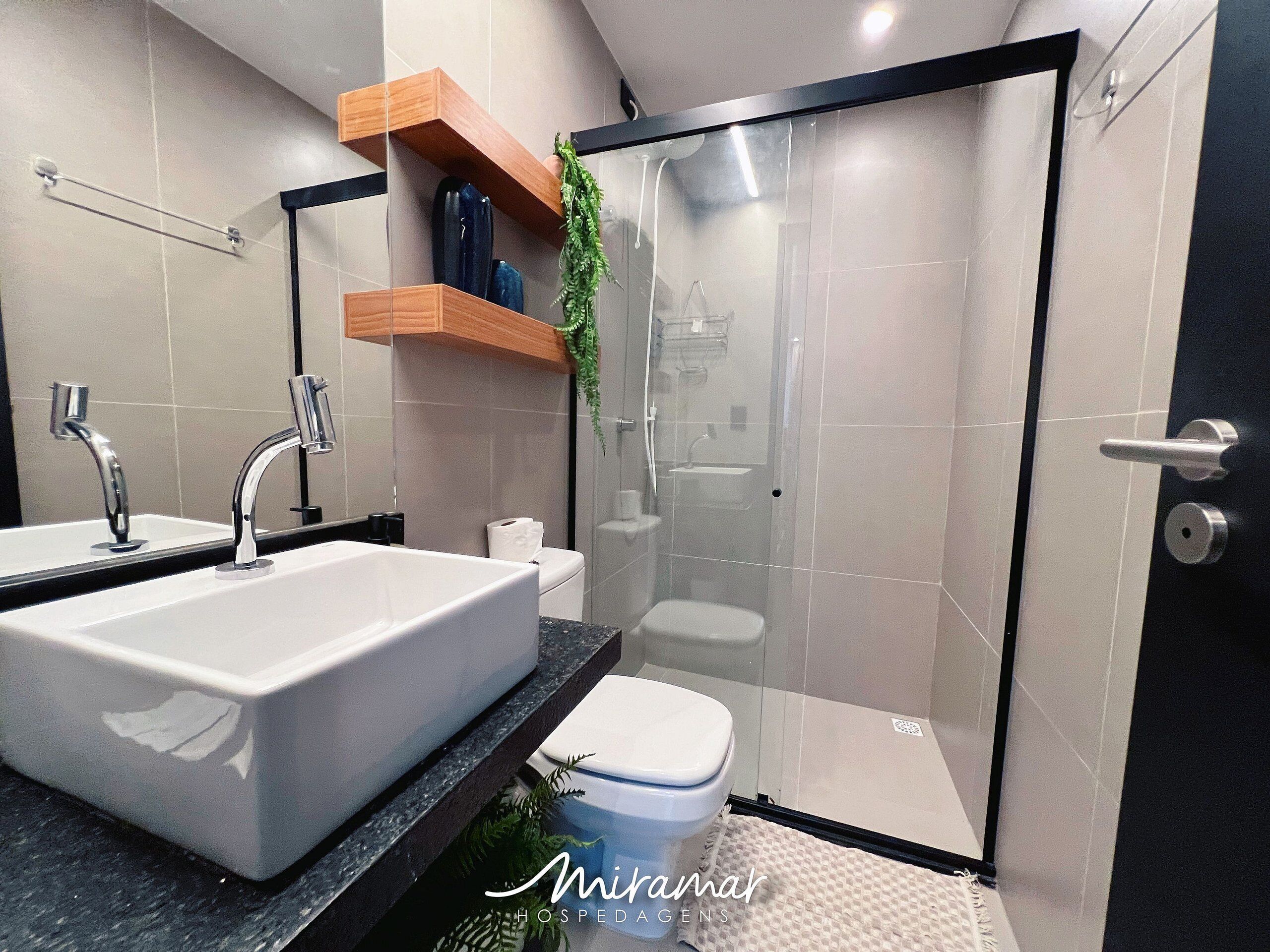 Premium Studio | Bathroom
