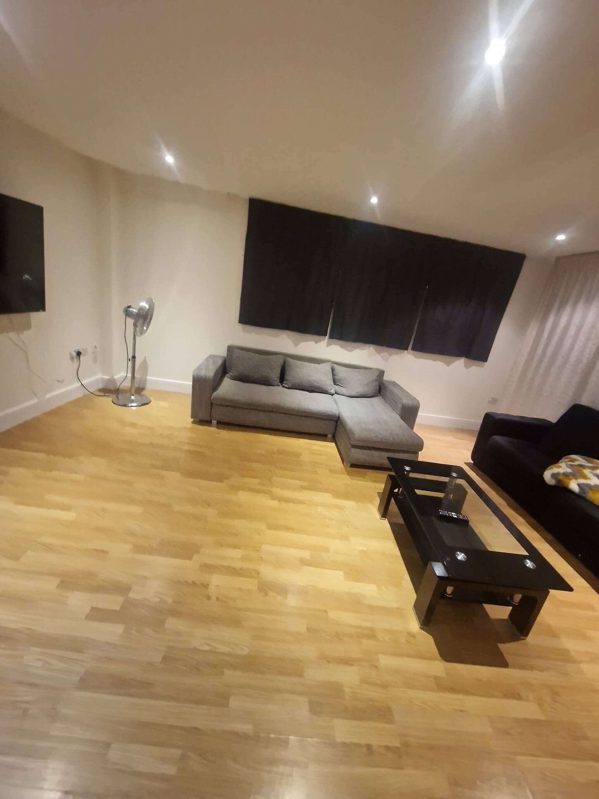Apartment, 1 Bedroom, Accessible, Balcony | Living room