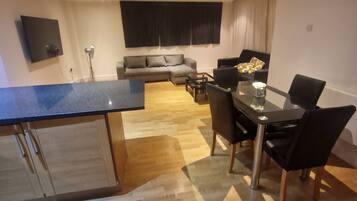 Apartment, 1 Bedroom, Accessible, Balcony | Room amenity
