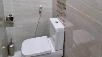 Apartment, 2 Bedrooms | Bathroom
