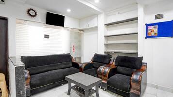 House | Meja sambut tetamu