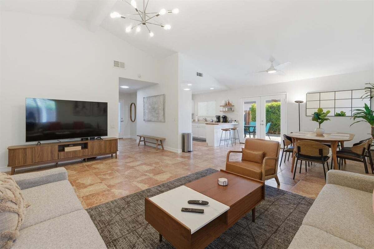 House, Multiple Beds, Pool Access (Nueva Vista 2) | Living area