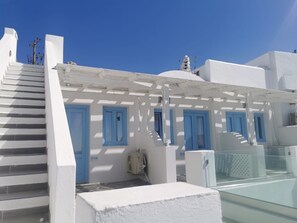 Exterior - Santorini Theasis Suites (Imerovigli)