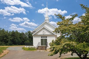 Exterior - Historic Church Turned Home in Charlottesville (Scottsville)