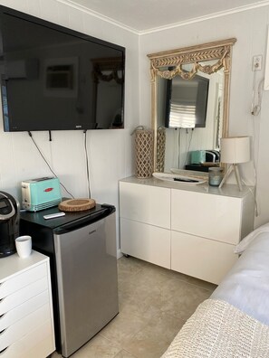 Room - 5 Star Rated Estate on the water Heated Pool plenty of privacy almost 2 acres (Sarasota)