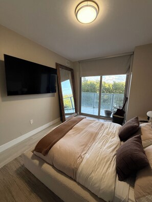 2 bedrooms, WiFi, bed sheets - Bright 2-bedroom apartment with AC in beautiful Sunny Isles Beach (Sunny Isles Beach)
