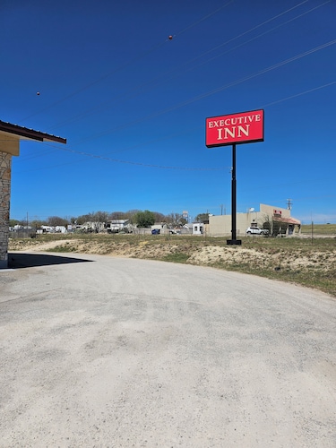 Executive Inn