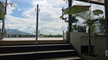 Apartment, 1 Bedroom, Accessible, Patio | Property grounds