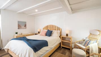 Kamer, 1 queensize bed, op benedenverdieping | Een strijkplank/strijkijzer