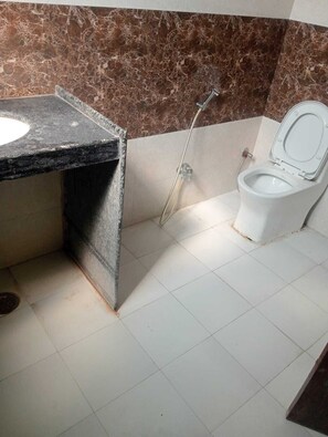 Phòng đôi Deluxe | Phòng tắm