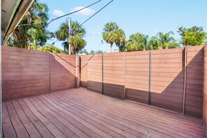 Property grounds - North Hyde Park 1 bed/1 bath private residence (Tampa)