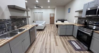 Cozy Apartment on Tin Top Rd