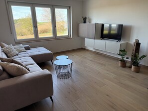 Living area - Vrbo Property (Karlshausen)