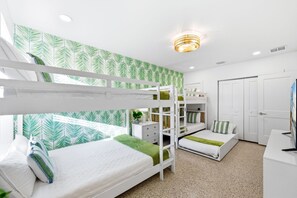 5 Schlafzimmer, Bügeleisen/Bügelbrett, WLAN, Bettwäsche