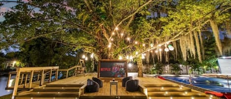 Enceinte de lâhĂ©bergement