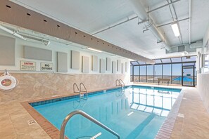 Indoor pool, outdoor pool - Beachfront, 3 Pools, Sunset Views (Orange Beach)