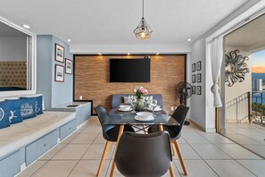 Apartment | Dining - Sun Scape by Monyxbnb (Puerto Vallarta)