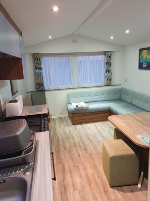 Mobile Home, 3 Bedrooms | Living room - Golden Coast Holiday, Close to Woolacombe Beach (Woolacombe)