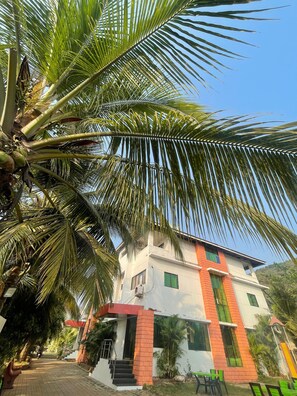 บริเวณภายนอก