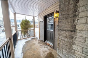 Property grounds - Near the Ferry | Studio de charme (Lévis)