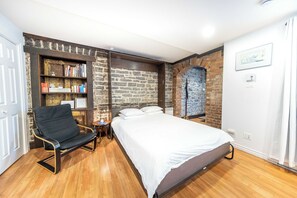 1 chambre, fer et planche à repasser, Wi-Fi, draps fournis