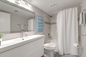 Hair dryer, towels, soap, shampoo - Modern Old Town Scottsdale Condo!  A+ Location! (Scottsdale)