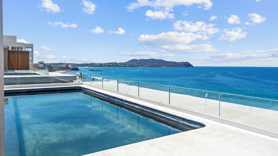 Oceanfront Apartments with Great Views